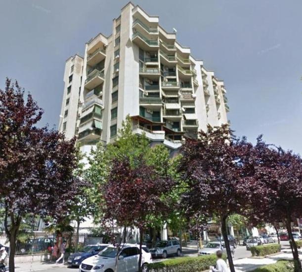 Ferienwohnung Sun Tower-Center Of Tirana Exterior foto