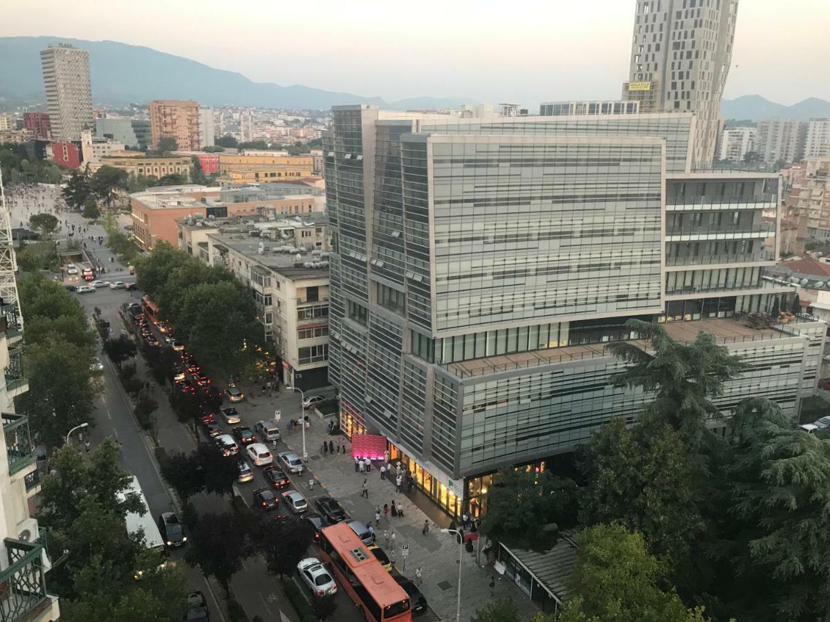 Ferienwohnung Sun Tower-Center Of Tirana Exterior foto